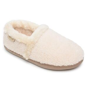 Minnetonka Cream Fleece Slippers